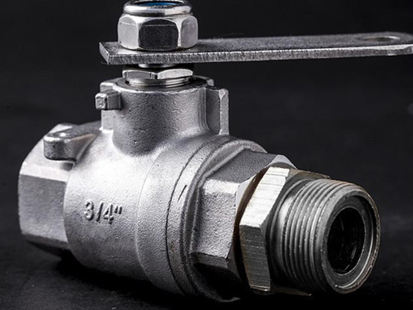 ��������܇��ж���y�M�����{(di��o)��(ji��)?